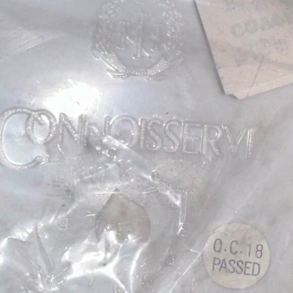 NWT Connoisserve White Insulated Carafe - Picture 5 of 5